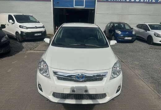 Toyota Toyota Auris (E15) 1.8 16V HSD Full Hybrid