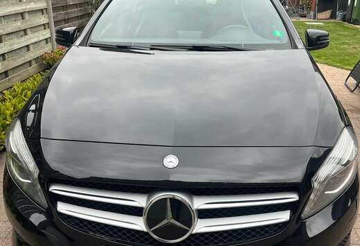 Mercedes-Benz A180 handgeschakeld Benzine