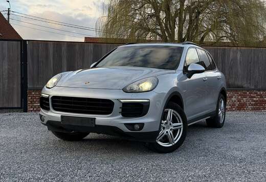 Porsche S e-hybrid/2017/euro6/pano/camera/export-hand ...