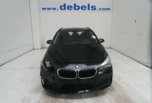 BMW 216i
