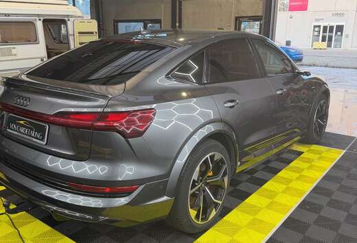 Audi 95 kWh Sportrback Quattro S
