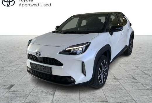 Toyota Dynamic Plus Bi-Tone