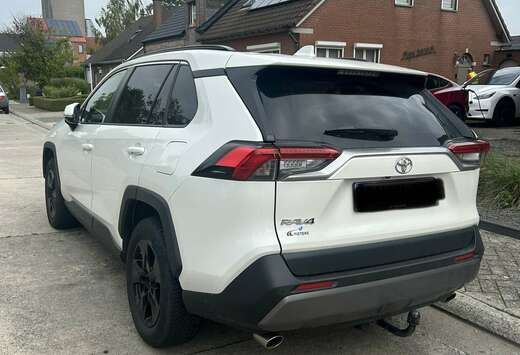Toyota 2.0i 2WD Dynamic Plus CVT