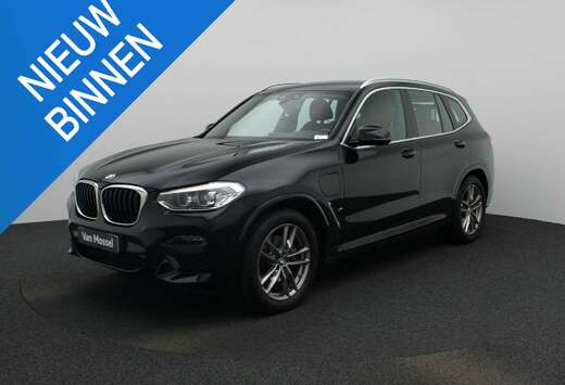 BMW xDrive30e (120 kW) M Pakket  NAVI  CAMERA  LED