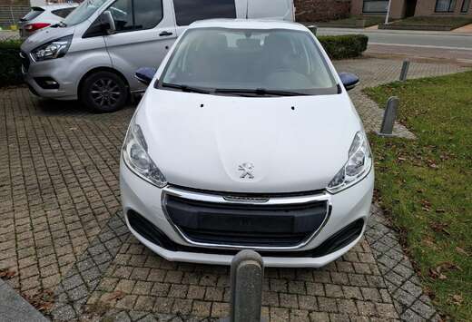 Peugeot 208 PureTech 68 Like
