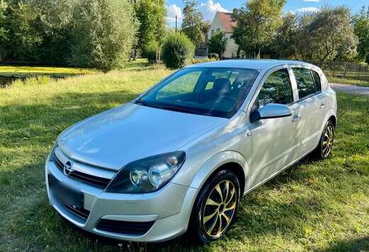 Opel 1.6i XEP 16v Elegance