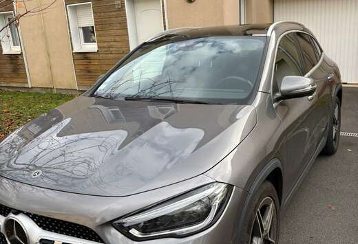 Mercedes-Benz GLA 220 d 4-Matic