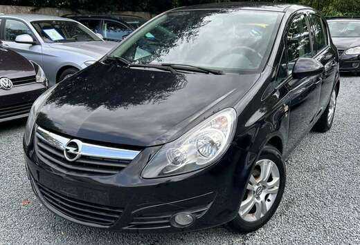 Opel Corsa 1.2i Black Edition