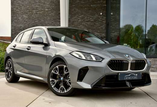 BMW 120i **M-Sport** 15 000KM **NEW**
