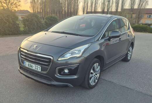 Peugeot 3008 1er propriétaire 108000 km essence
