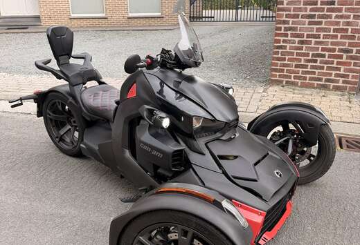 900 Sport Ace
