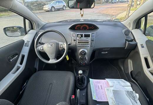 Toyota 1.0i VVT-i London