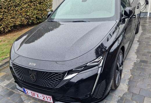 Peugeot SW Plug-In Hybrid 180 e-EAT8 GT