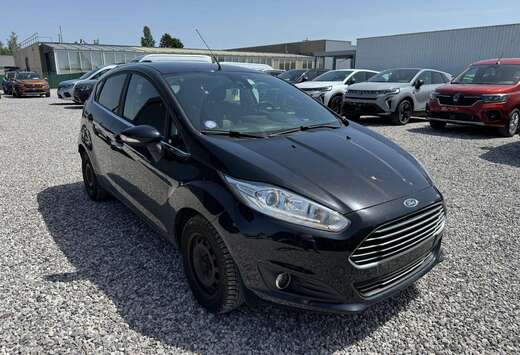 Ford 1.0 EcoBoost Titanium S/S // Marchand - Export