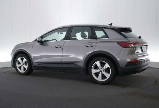 Audi Q4 80 kWh 40 Attraction Business+ LEDER/CUIR LED ...