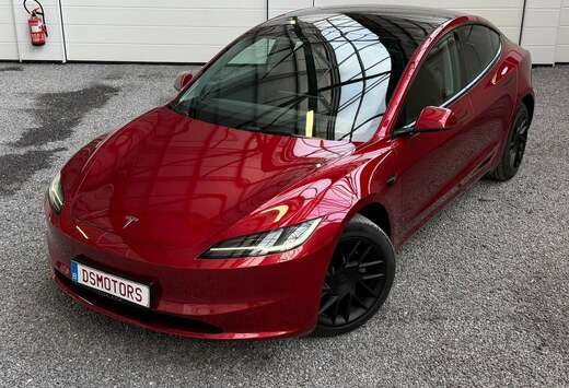 Tesla RWD - Ultra Red - All weather matten - Alu peda ...