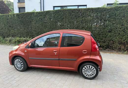 Peugeot 1.0i Urban Move