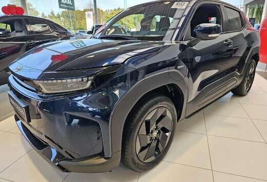 Toyota 61 kWh 2WD Executive