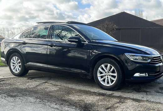 Volkswagen Volkswagen Passat Sedan 1.6 TDI Highlne Bu ...