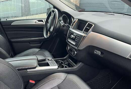 Mercedes-Benz ML 250 BlueTEC 4MATIC 7G-TRONIC