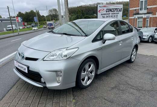 Toyota 1.8i VVT-i Hybrid Sol