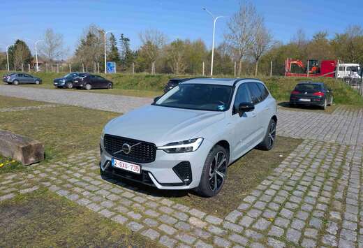 Volvo T8 AWD PLUS DARK TREKHAAK PANO 360 VENT. ZETELS ...