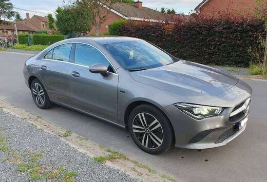 Mercedes-Benz CLA 250 e PHEV Business Solution