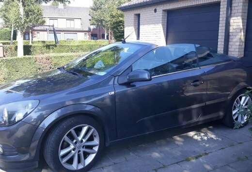 Opel Cabriolet 1.8i 16V