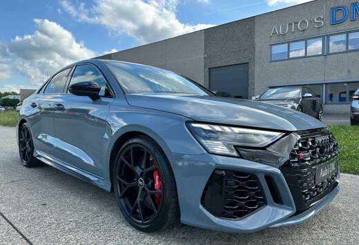 Audi RS3*2.5 TFSI Quattro S tronic *CERAMIC BRAKE*