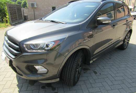 Ford Kuga 1.5 TDCi FWD ST Line