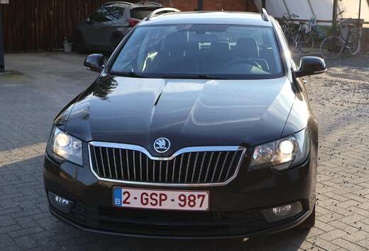Skoda Superb SW 1.4 TSI Elegance