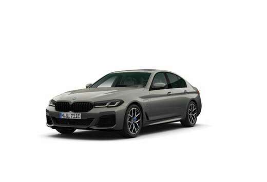 BMW M SPORT - SCHUIFDAK - HUD - HARMAN-KARDON