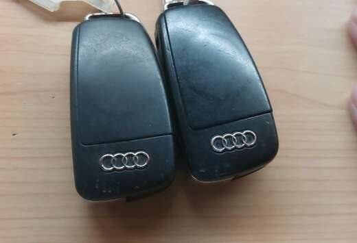 Audi A3 Cabriolet 1.9 TDi Ambition S line DPF