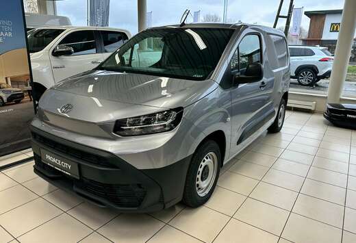Toyota Van SWB/1.2 benzineMT/Active 1d