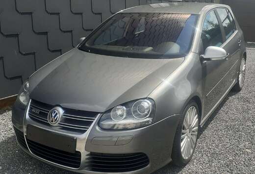 Volkswagen 3.2i V6 24v FSI 4Motion