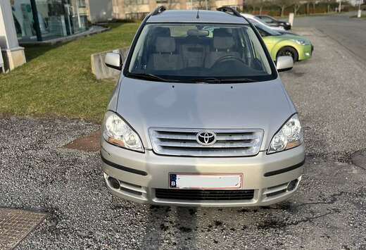 Toyota 1.6 Combi linea luna