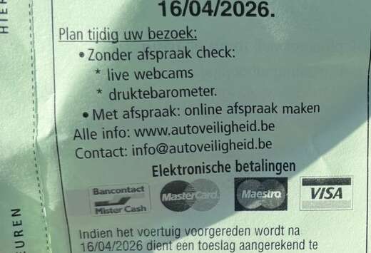 Opel 1.8 16V Comfort