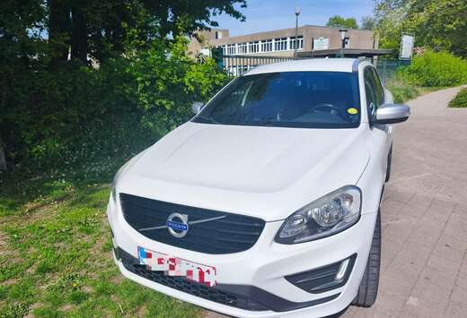 Volvo XC60 2.4 D4 4WD Kinetic R-Design + WINTERSET va ...
