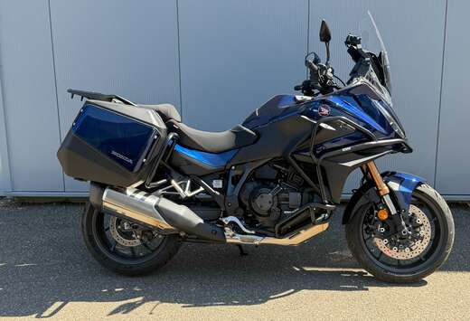 Honda DCT  / Koffers  / Comfort zadel / 2026