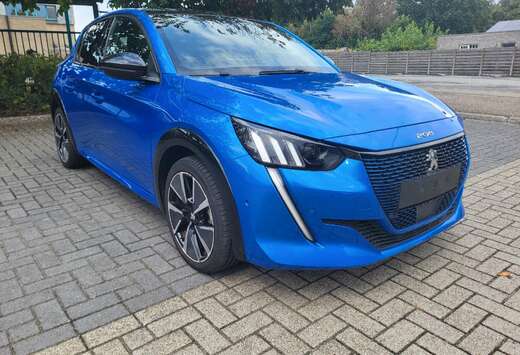 Peugeot 50 kWh GT Pack