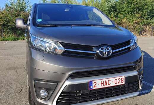 Toyota Verso 2,0-l-D-4D long