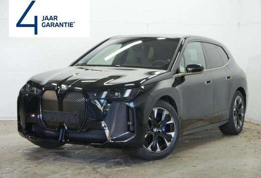 BMW 60 - M SPORT - SKY LOUNGE - BOWERS 1 WILKINS