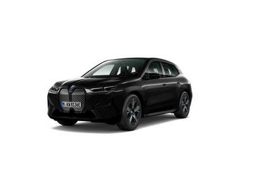 BMW xDrive50 Sport  DRIVE PRO  PARK PRO