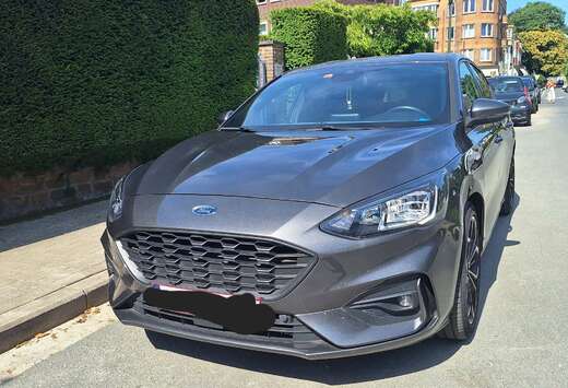 Ford 1.0 EcoBoost Hybrid ST-LINE