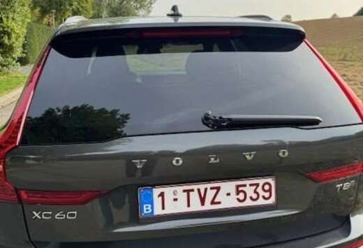 Volvo XC60 T8 Twin Engine AWD Geartronic Momentum