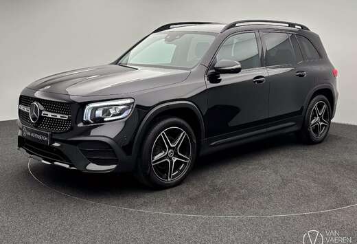 Mercedes-Benz AMG LINE/ NIGHTPACK / 18 INCH