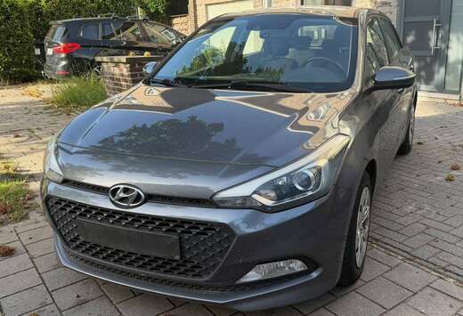 Hyundai 1.2 BENZINE 2016 177.307 KM AIRCO