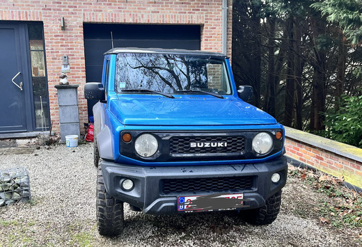 Suzuki Jimny 1.5i 4x4 GLX