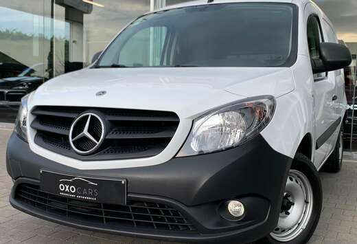 Mercedes-Benz 109 CDI / Utilitaire / Airco / 10.661 ...