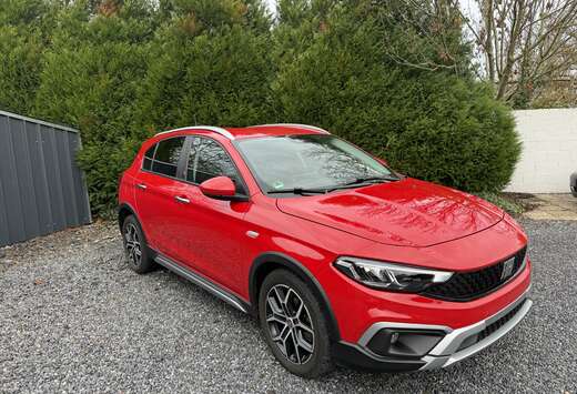Fiat Tipo 1.0 T , cross , navigation, attache remorqu ...